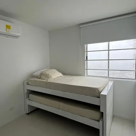 Sea 2302 Apartamento *